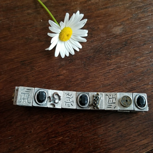 Relisted - Mystical symbols and animals panel bracelet silver - Picture 4 of 6